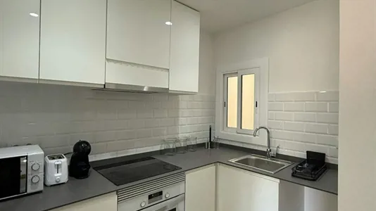 Rooms in Cornellà de Llobregat - photo 3