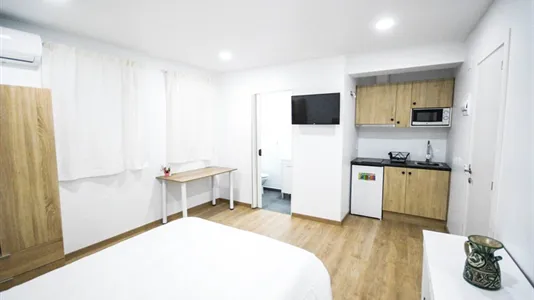 Apartments in Valencia Extramurs - photo 5