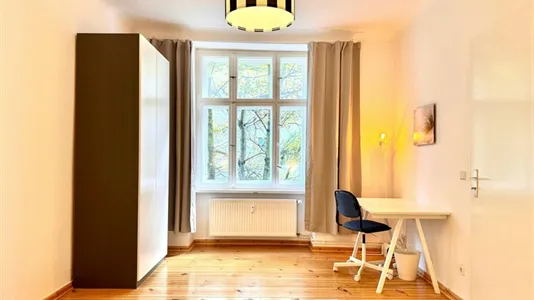 Apartments in Berlin Mitte - photo 2