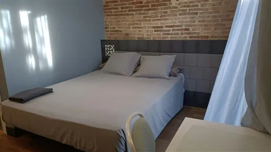 Rooms in Barcelona Gràcia - photo 3