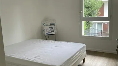 Room for rent in Argenteuil, Île-de-France Room for rent in Argenteuil, Île-de-France