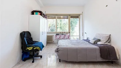 Room for rent in Roma Municipio IX – EUR, Rome