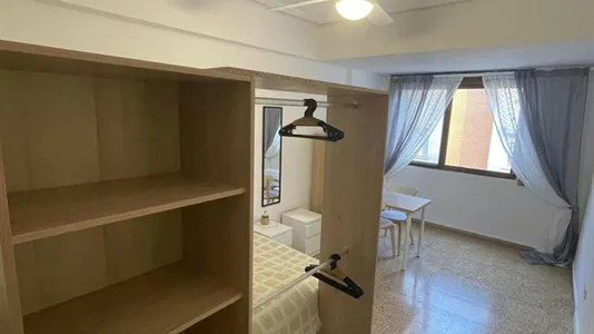Rooms in Alaquàs - photo 5