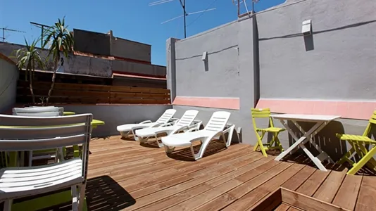 Rooms in Barcelona Ciutat Vella - photo 10