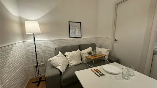 Houses in Madrid Chamberí - photo 6