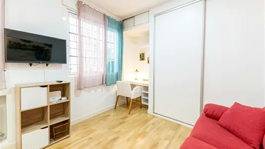 Apartments in Madrid Centro - photo 5