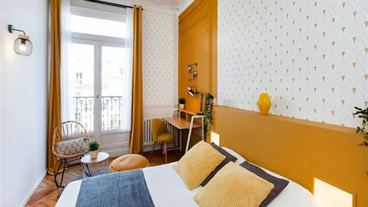 Rooms in Paris 17ème arrondissement - photo 1