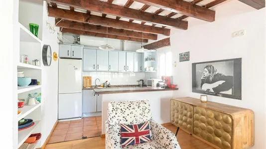 Apartments in Barcelona Ciutat Vella - photo 4