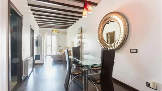 Apartments in Barcelona Eixample - photo 2