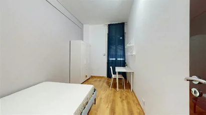 Room for rent in Milano Zona 1 - Centro storico, Milan