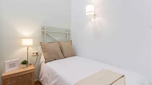 Rooms in Madrid Centro - photo 10