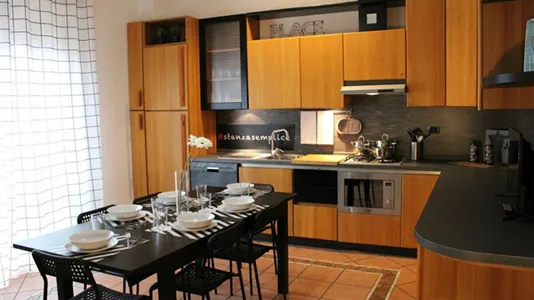 Rooms in Brescia - photo 8