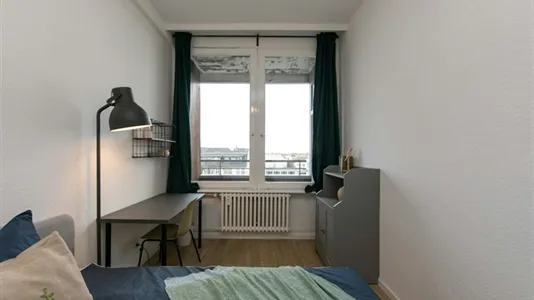 Rooms in Berlin Charlottenburg-Wilmersdorf - photo 4