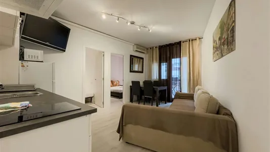 Apartments in Barcelona Eixample - photo 3