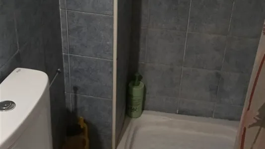 Rooms in Albacete - photo 9