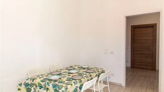 Rooms in Roma Municipio VII – Appio-Latino/Tuscolano/Cinecittà - photo 9