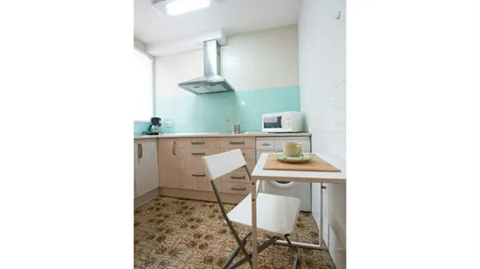 Rooms in Madrid Centro - photo 10