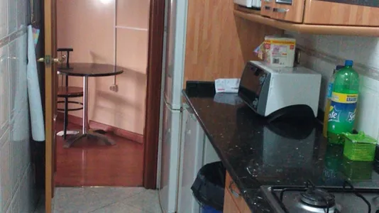 Rooms in Barcelona Eixample - photo 8