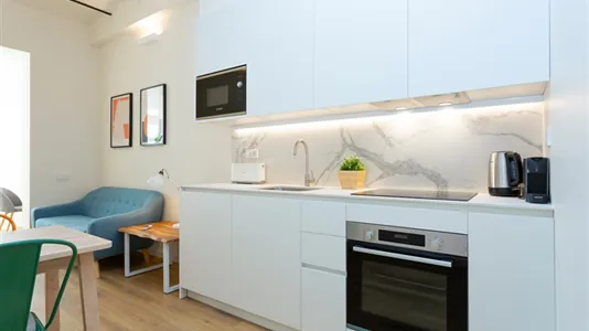 Apartments in Barcelona Eixample - photo 4