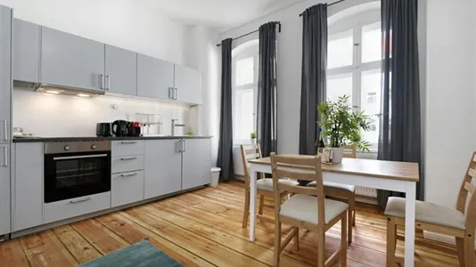 Apartments in Berlin Treptow-Köpenick - photo 2