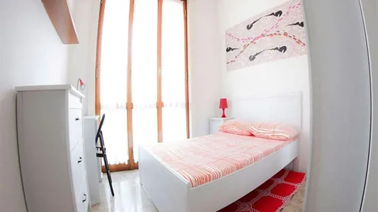 Rooms in Milano Zona 7 - Baggio, De Angeli, San Siro - photo 2