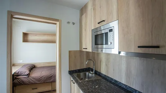 Rooms in Bilbao - photo 5