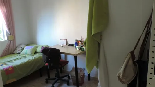 Rooms in Hornachuelos - photo 3