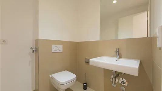 Rooms in Berlin Mitte - photo 8