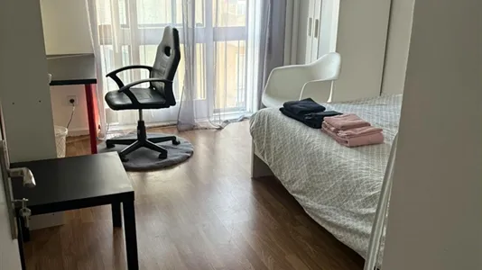 Rooms in Location is not specified - photo 1