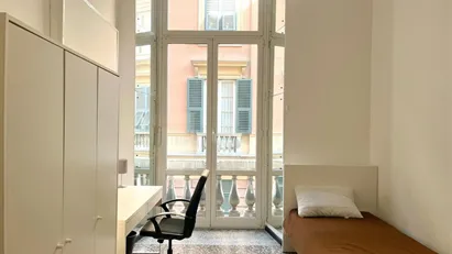 Room for rent in Genoa, Liguria