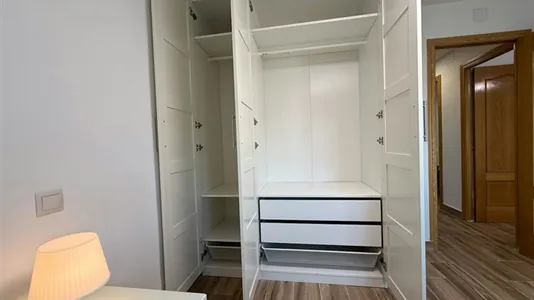 Rooms in Madrid Barajas - photo 5