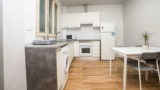 Rooms in Valencia Ciutat Vella - photo 7
