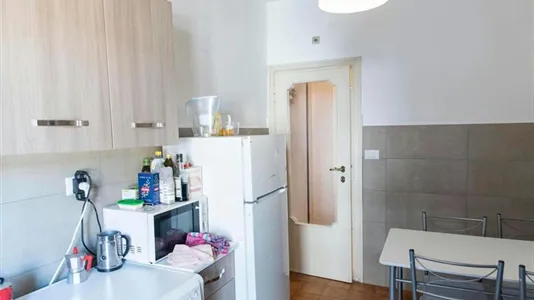 Rooms in Roma Municipio VIII – Appia Antica - photo 9