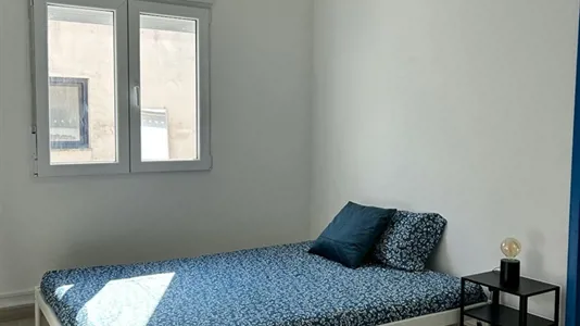 Rooms in Aveiro - photo 1