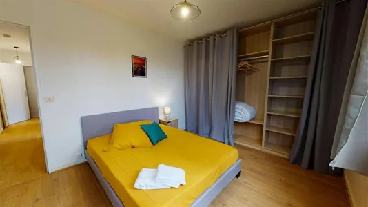 Rooms in Lyon - photo 2