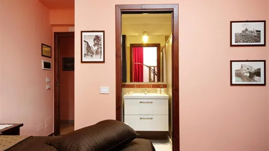 Rooms in Roma Municipio V – Prenestino/Centocelle - photo 6