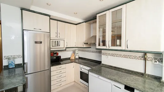 Rooms in Madrid Chamberí - photo 10