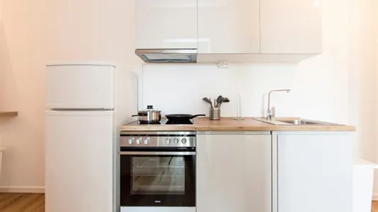 Rooms in Berlin Mitte - photo 7