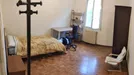 Room for rent, Bologna, Emilia-Romagna, Via Angelo Venturoli