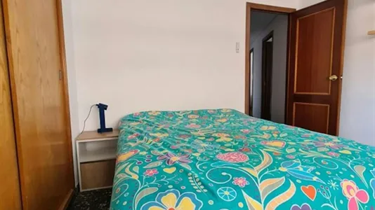 Rooms in Valencia Extramurs - photo 5