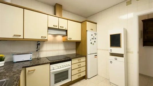 Rooms in Barcelona Eixample - photo 6