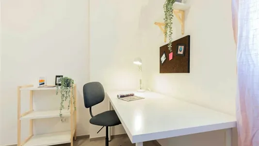 Rooms in Roma Municipio VII – Appio-Latino/Tuscolano/Cinecittà - photo 6