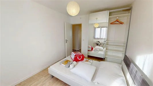 Rooms in Chambéry - photo 4