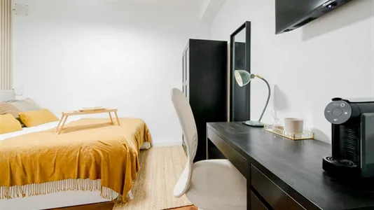 Rooms in Madrid Chamartín - photo 2