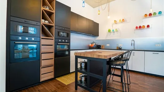 Rooms in Charleroi - photo 10