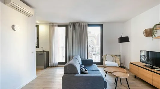 Apartments in Barcelona Eixample - photo 4