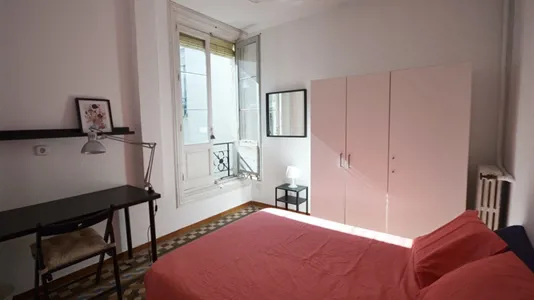 Rooms in Madrid Centro - photo 2