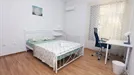 Room for rent, Piraeus, Attica, Akti Themistokleous