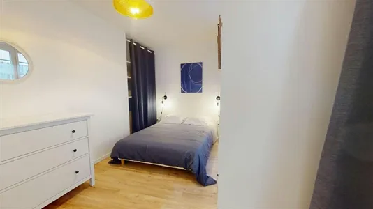 Apartments in Saint-Étienne - photo 6