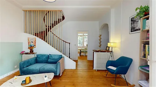 Rooms in Angoulême - photo 9